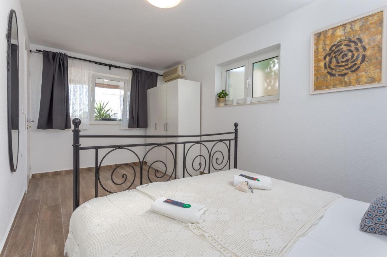 Nomads Apartment Hvar Town Exterior photo